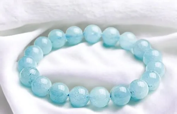 Multiagate_Stone,_Crystal,_Aquamarine_Beads_Charm_Bracelet_()