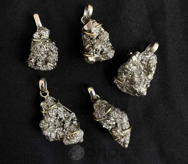 Multiagate_Crystal_Crystal_Bracelet_()