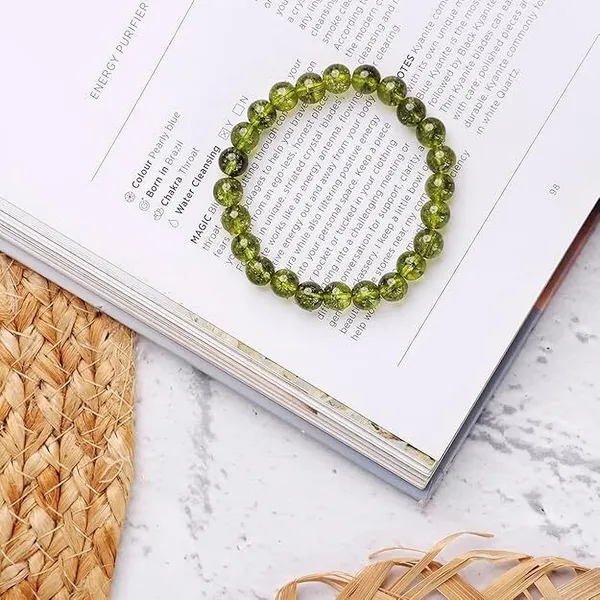 Multiagate_Crystal,_Peridot_Beads_Charm_Bracelet_()