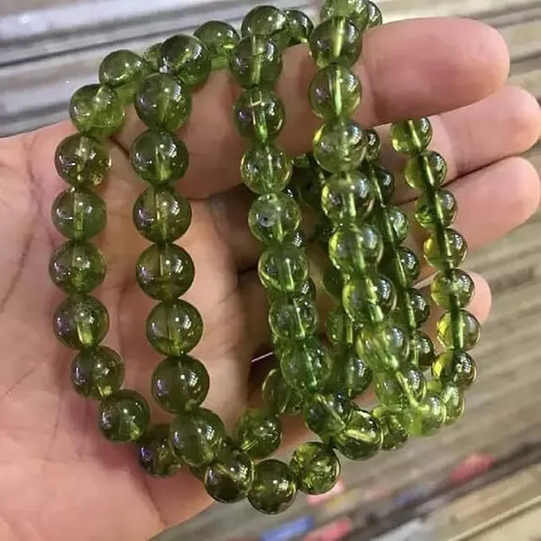 Multiagate_Stone,_Peridot_Beads,_Crystal_Charm_Bracelet_()