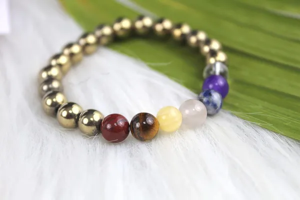 Multiagate_Stone,_Golden_Pyrite,_7_Chakra_Crystal_Bracelet_()