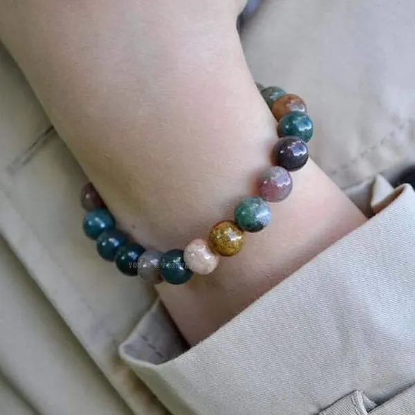 Multiagate_Crystal_Beads,_Agate_Charm_Bracelet_()