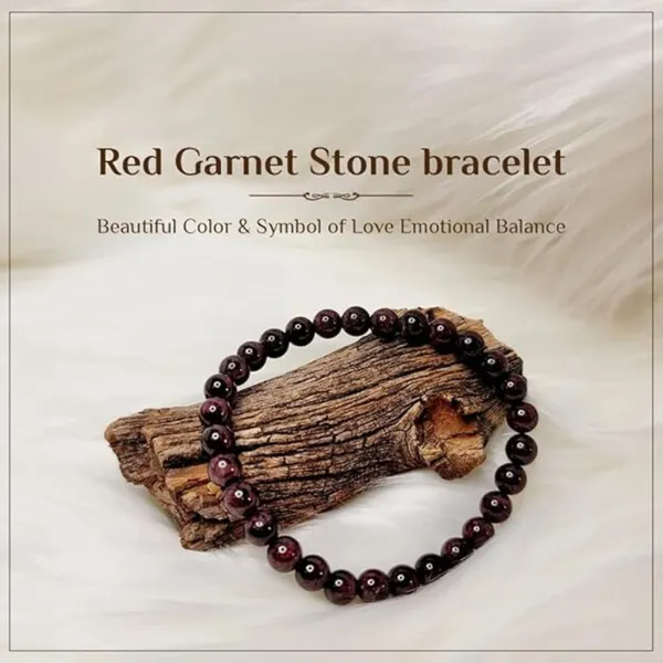 Multiagate_Crystal_Beads,_Garnet_Charm_Bracelet_()