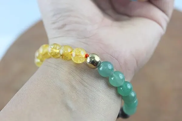 Multiagate_Stone,_Crystal_Crystal_Bracelet_()
