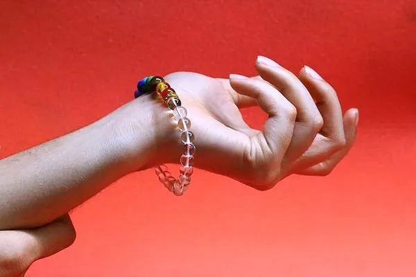 Multiagate_Stone,_7_Chakra,_Clear_Quartz_Crystal_Bracelet_()