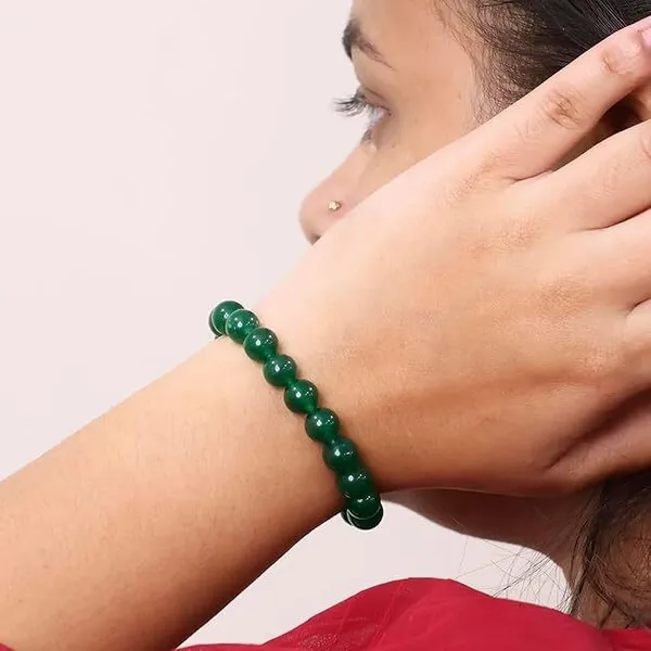 Multiagate_Crystal,_Green_Jade_Beads_Charm_Bracelet_()
