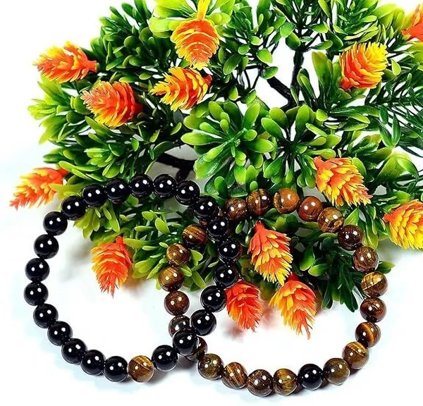 Multiagate_Stone,_Crystal,_Tiger's_Eye,_Black_Obsidian_Crystal_Bracelet_()