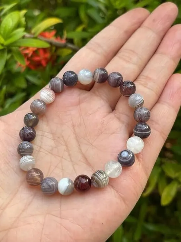 Multiagate_Crystal_Beads,_Agate_Charm_Bracelet_()