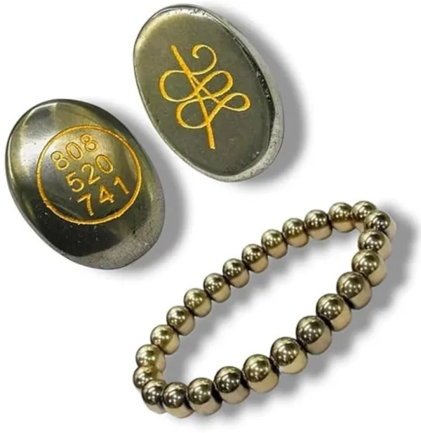 Multiagate_Stone,_Golden_Pyrite_Beads,_Crystal_Charm_Bracelet_()