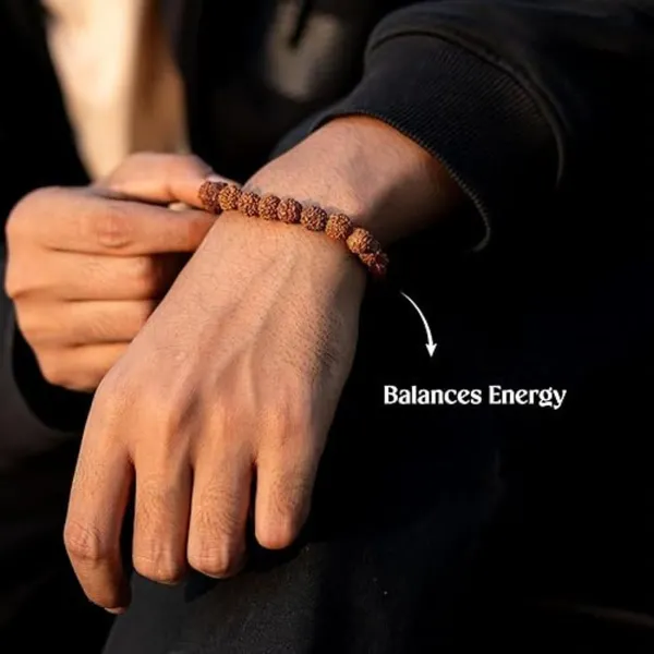 Multiagate_Stone,_Rudraksha_Beads,_Crystal_Charm_Bracelet_()