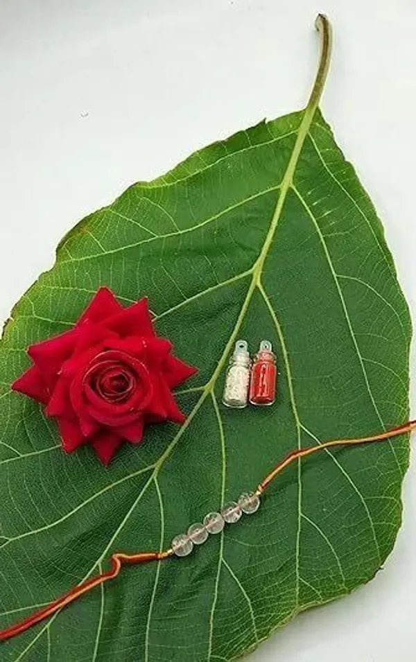 Designer_Clear_Quartz_5_Beads_Crystal_Stone_Rakhi|_Rakhi_For_Spiritual_Growth_Pearl_Rakhi_by_Multiagate_(Real_Gemstone,_Charm_Bracelet,_Crystal_Stone)