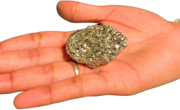 Multiagate_Natural_Pyrite_Stone_Original_Cluster_40-50_Gram_Stone_for_Vastu/_Wealth/_Gifts_Decorative_Showpiece__-__5_cm_(Stone,_Gold)