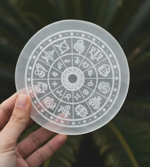 Multiagate_Selenite_Charging_Plate_for_Crystals_Decorative_Showpiece__-__4_cm_(Stone,_Crystal,_White)