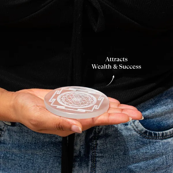 Multiagate_Shree_Yantra_on_Selenite_Charging_Plate_|_Certified_Selenite_to_Energise_Decorative_Showpiece__-__4_cm_(Stone,_Multicolor)