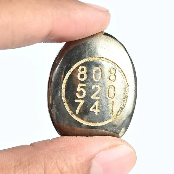Multiagate_Pyrite_Zibu_Symbol_Money_Magnet_Coin_-_Fantasy_Attract_Financial_Growth_Decorative_Showpiece__-__4_cm_(Stone,_Gold)