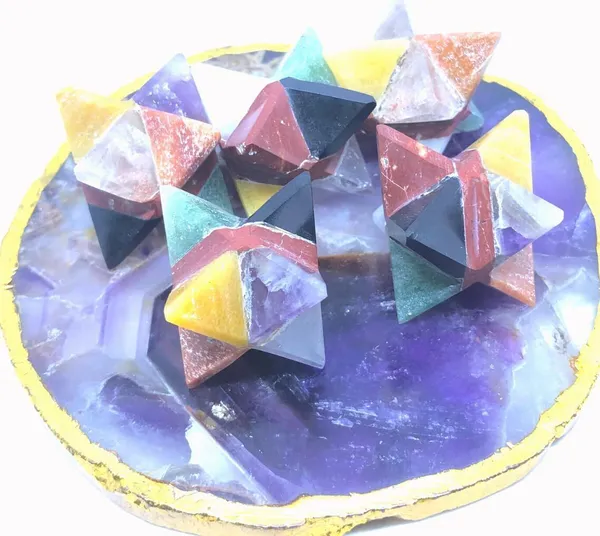 Multiagate_Decorative_Showpiece__-__3_cm_(Stone,_Multicolor)