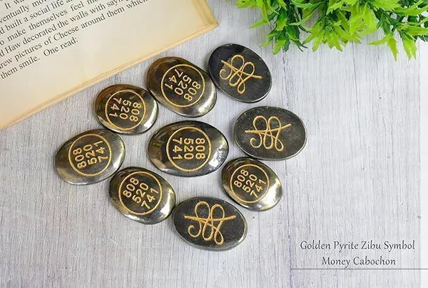 Multiagate_Golden_Pyrite_Zibu_symbol_Cabochon/Money_Coin_to_Attract_Money_Decorative_Showpiece__-__5_cm_(Stone,_Gold)
