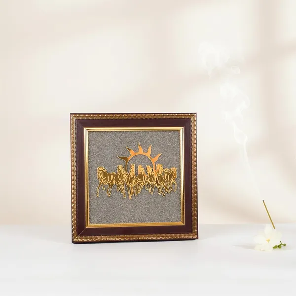 Multiagate_7_Horses_on_Raw_Pyrite_Frame_Wooden_Vastu_Wall_Decor_for_Home_Decorative_Showpiece__-__17_cm_(Stone,_Gold)