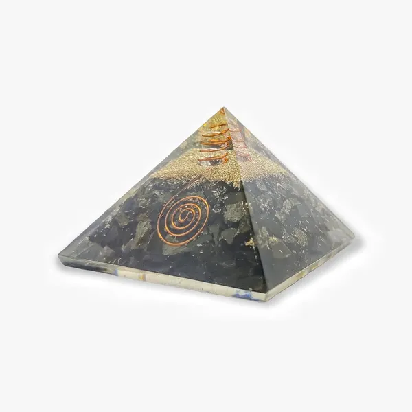 Multiagate_Black_Tourmaline_Orgone_Pyramid_with_Natural_Clear_Quartz_Point_and_Copper_Coil_Decorative_Showpiece__-__8_cm_(Stone,_Black)