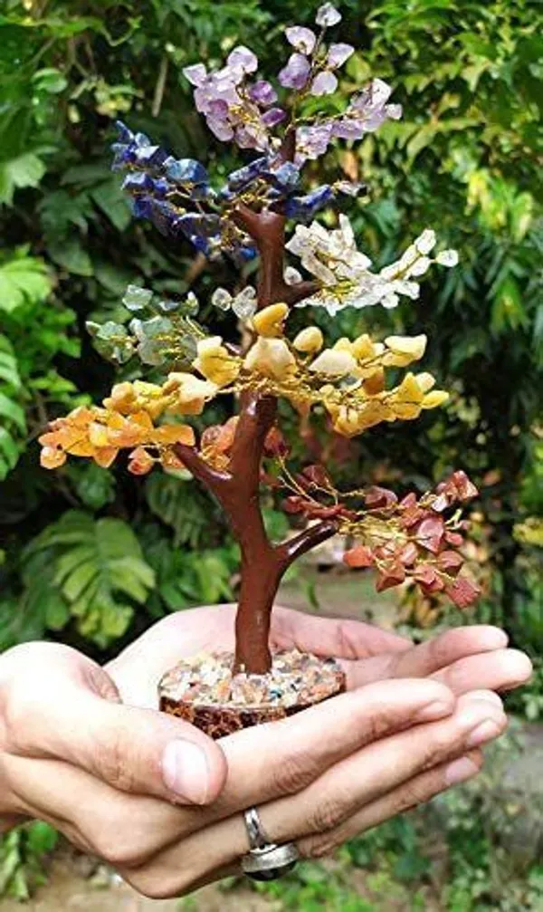 Multiagate_Decorative_Showpiece__-__20_cm_(Stone,_Wood,_Multicolor)