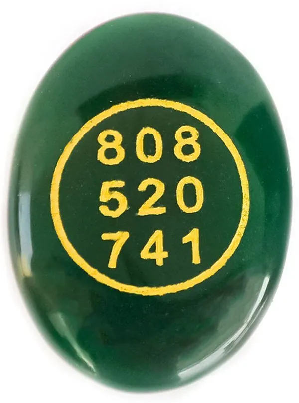 Multiagate_Decorative_Showpiece__-__10_cm_(Stone,_Green)