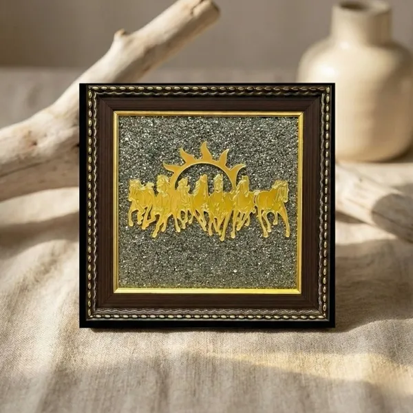 Multiagate_Decorative_Showpiece__-__17_cm_(Stone,_Gold)