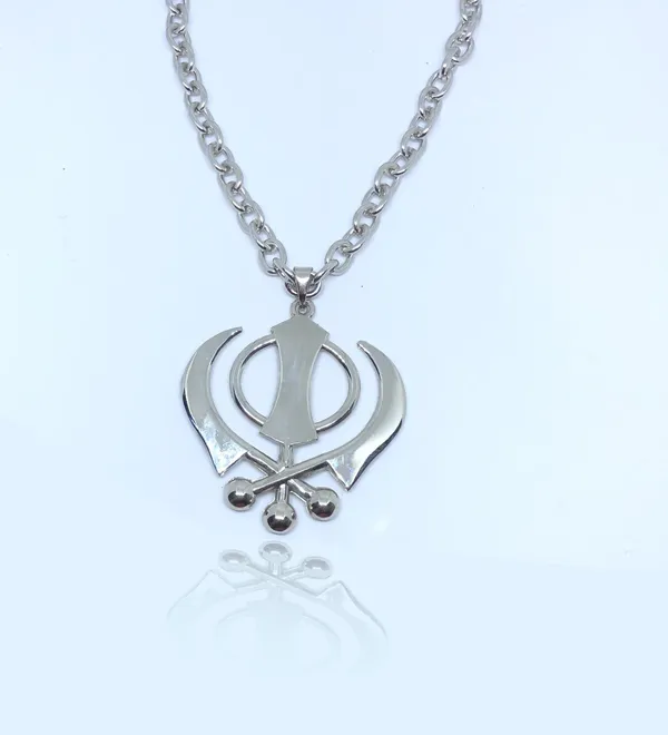 Multiagate_Decorative_Showpiece__-__10_cm_(Metal,_Silver)