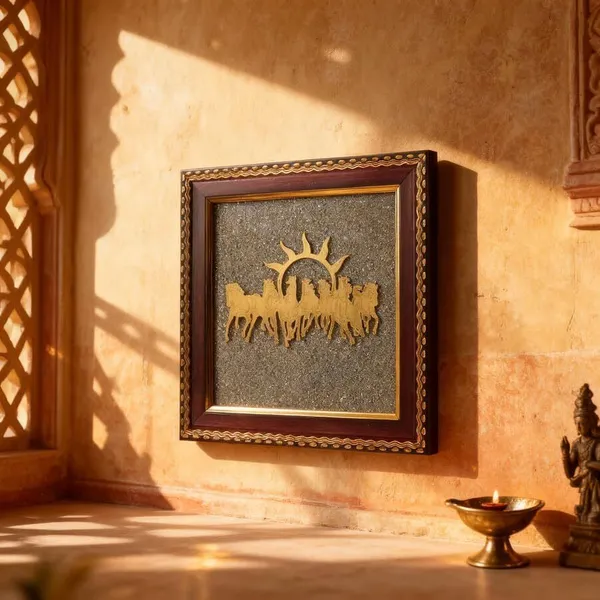 Multiagate_Decorative_Showpiece__-__17_cm_(Stone,_Gold)