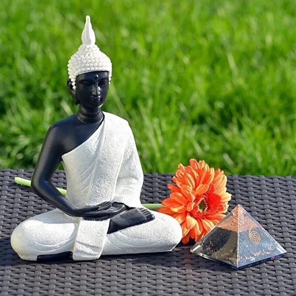 Multiagate_Decorative_Showpiece__-__10_cm_(Stone,_Black)