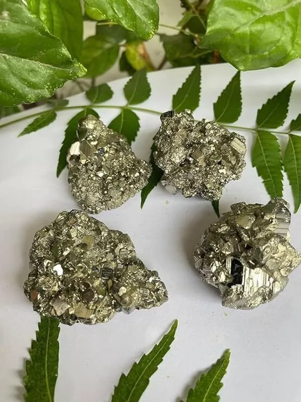 Multiagate_Pyrite_Cluster_to_Attract_Wealth_Prosperity_and_Adundance_Decorative_Showpiece__-__4_cm_(Stone,_Gold)