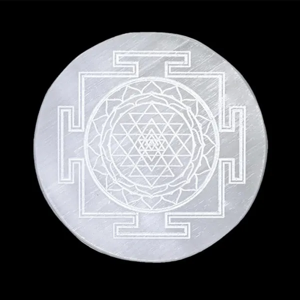Multiagate_Selenite_Round_Charging_Plate_with_7_Reiki_Chakra_Symbol_Reiki_Healing_Decorative_Showpiece__-__4_cm_(Stone,_White)