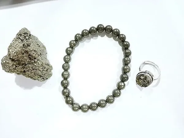 Multiagate_Decorative_Showpiece__-__7_cm_(Stone,_Silver)