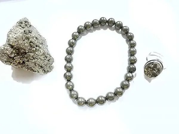 Multiagate_Decorative_Showpiece__-__6_cm_(Crystal,_Silver)