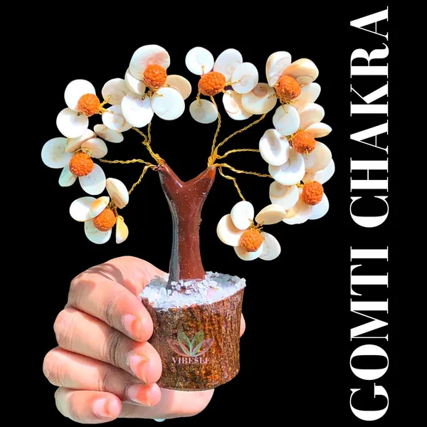 Multiagate_Decorative_Showpiece__-__10_cm_(Wood,_Stone,_Multicolor)
