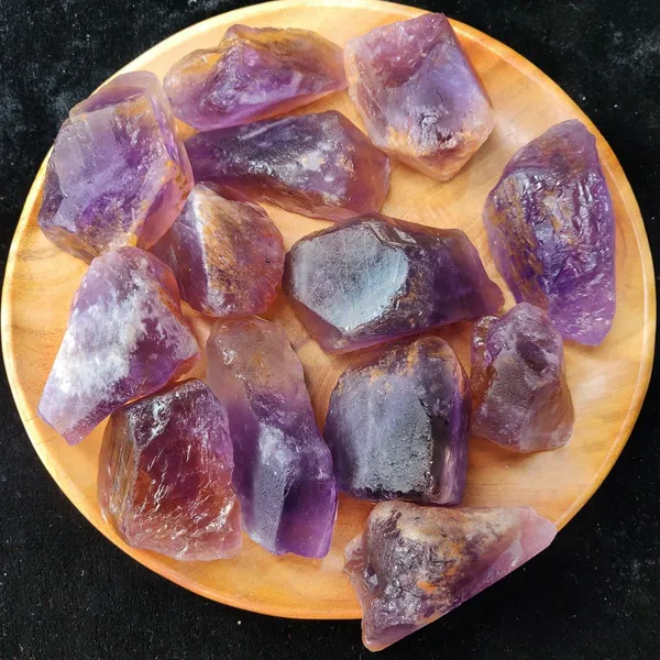 Agatesaura_Natural_Ametrine_Crystals_Raw_Rough_Stones_for_Reiki_Stones_Regular_Asymmetrical_Crystal_Stone_(Purple_250_g)