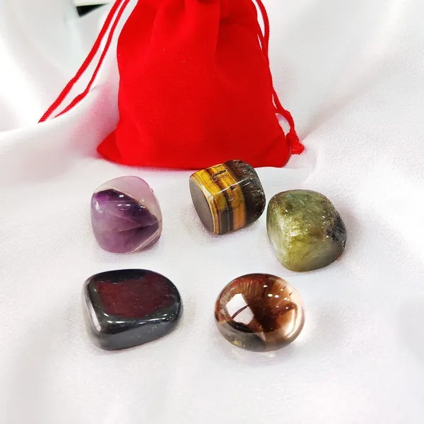 Agatesaura_LNWEAL1_Regular_Asymmetrical_Crystal_Stone_(Multicolor_5_Pieces)