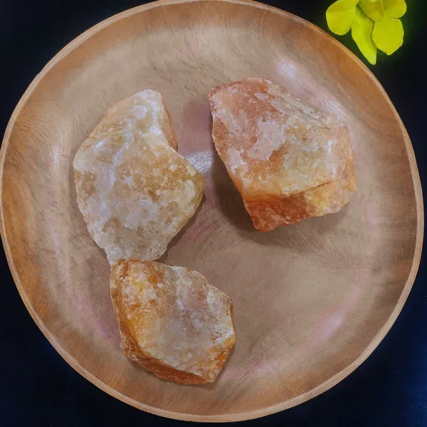 Agatesaura_Natural_Citrine_Crystals_Raw_Rough_Stones_for_Reiki_Stones_Healing_Regular_Asymmetrical_Crystal_Stone_(Yellow_500_g)