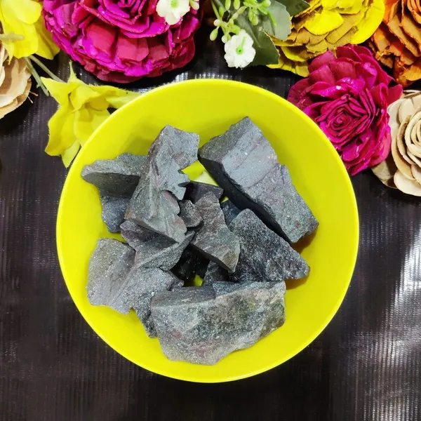 Agatesaura_Natural_Hematite_Rough_Raw_Stone_200_Grams_Regular_Asymmetrical_Crystal_Stone_(Black_200_g)