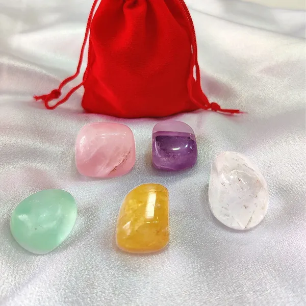 Agatesaura_LNWEAL9_Regular_Asymmetrical_Crystal_Pebbles_(Multicolor_5_Pieces)