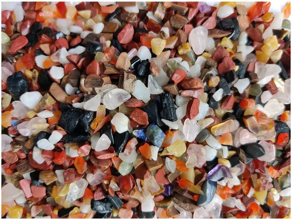 Agatesaura_L20CHIPS14_Regular_Asymmetrical_Crystal_Stone_(Multicolor_460_g)