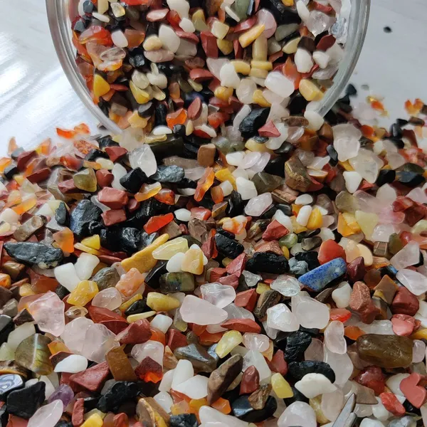 Agatesaura_L20CHIPS14_Regular_Asymmetrical_Crystal_Stone_(Multicolor_460_g)