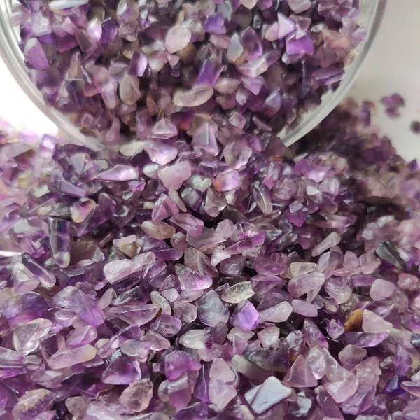 Agatesaura_L20CHIPS01_Regular_Asymmetrical_Crystal_Stone_(Purple_460_g)