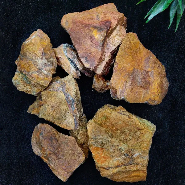 Agatesaura_Natural_Bronzite_Crystals_Raw_Rough_Stones_for_Reiki_Stones_Healing_Regular_Asymmetrical_Crystal_Stone_(Brown_500_g)