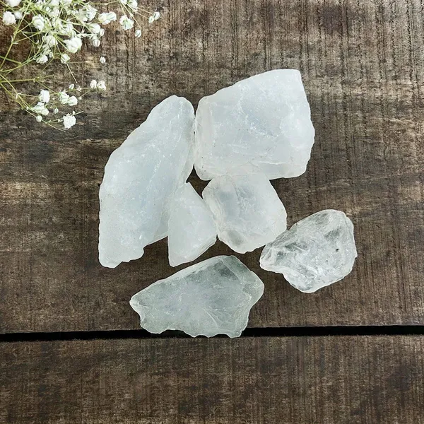 Agatesaura_Natural_Clear_Quartz_Crystals_Raw_Rough_Stones_for_Reiki_Stones_Healing_Regular_Asymmetrical_Crystal_Stone_(Clear_1_kg)