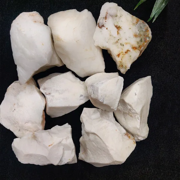 Agatesaura_Natural_Cashew_Opal_Crystals_Raw_Rough_Stones_for_Reiki_Stones_Healing_Regular_Asymmetrical_Crystal_Stone_(White_1_kg)