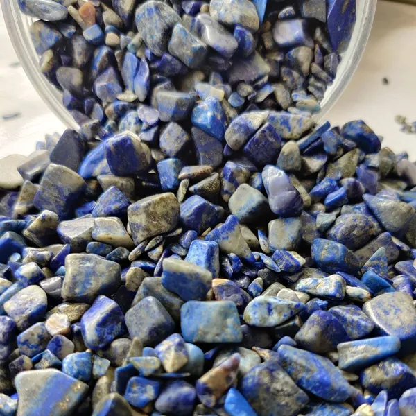 Agatesaura_L20CHIPS08_Regular_Asymmetrical_Crystal_Stone_(Blue_460_g)