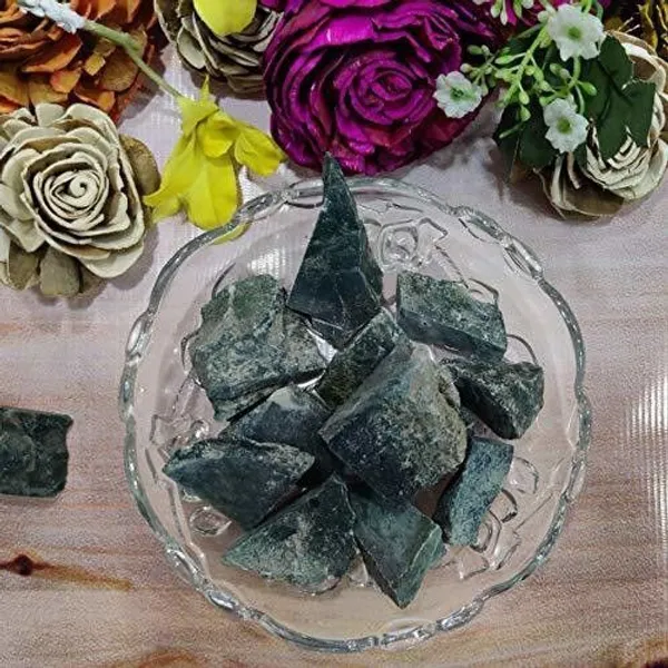 Agatesaura_Natural_Blood_Stone_Rough_Raw_Stone_200_Grams_Regular_Asymmetrical_Crystal_Stone_(Green_200_g)