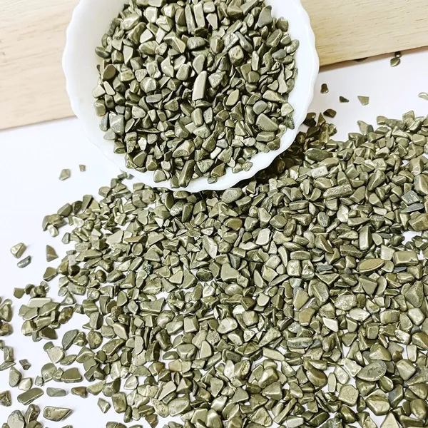 Agatesaura_Pyrite_Tumbled_Chips_Stone_Crystal_Gravel_Stone_Chips_For_Garden_and_Landscape_Polished_Asymmetrical_Crystal_Stone_(Gold_1_kg)