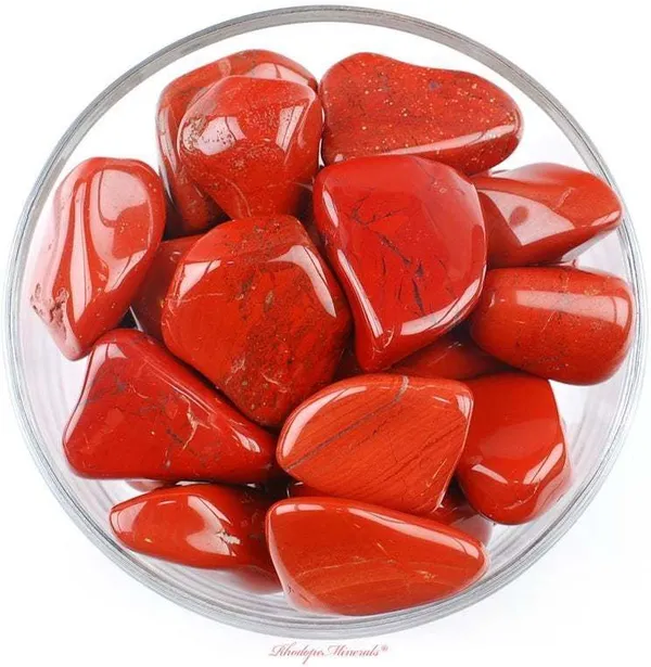 Agatesaura_LN01GRJ200_Regular_Asymmetrical_Crystal_Stone_(Red_200_g)