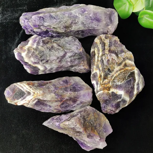 Agatesaura_Natural_Chevron_Amethyst_Crystals_Raw_Rough_Stones_for_Reiki_Stones_Healing_Regular_Asymmetrical_Crystal_Stone_(Purple_750_g)